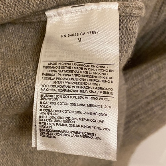 Men’s Banana Republic Cowl Neck Sweater, Size M - Picture 5 of 7